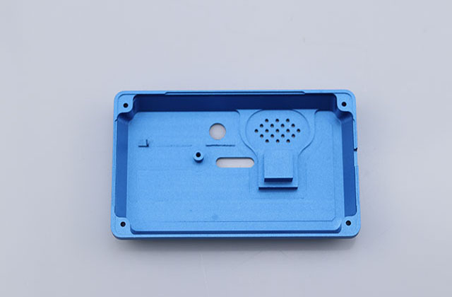 導(dǎo)致五金零件加工CNC加工精度變差的原因有哪幾點??